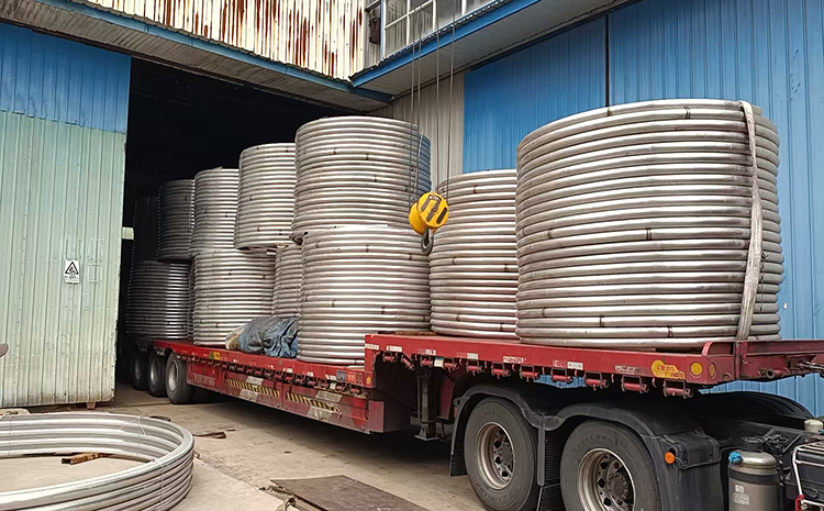 龍賢機(jī)械的SUS316材質(zhì)半圓管介紹